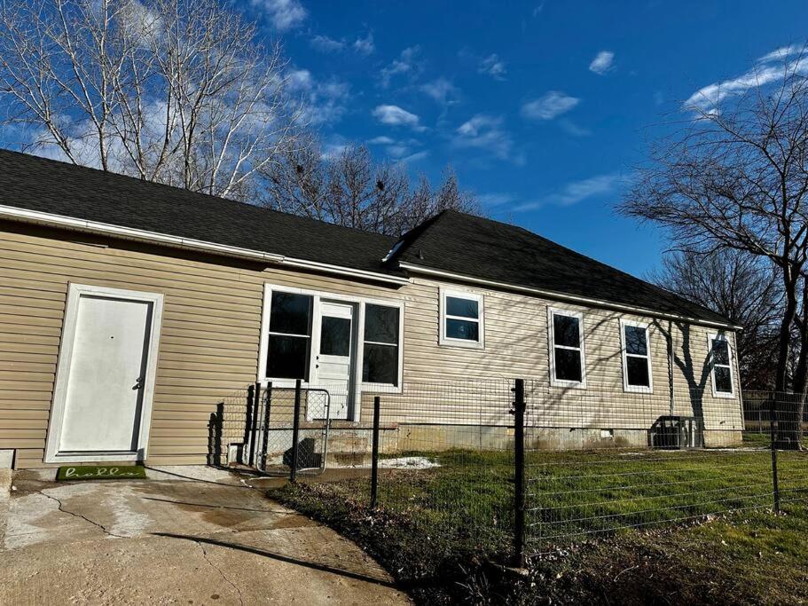 Boho Near Tu/dt/cherry St/expo Center Apartment *