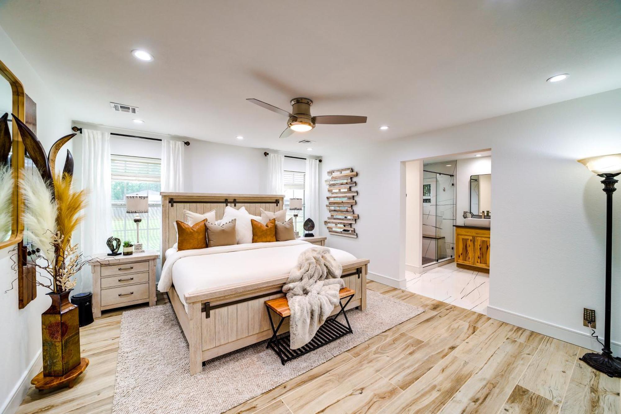 Peace And Tranquility Home, 2 Mi To Downtown Holiday home Tulsa