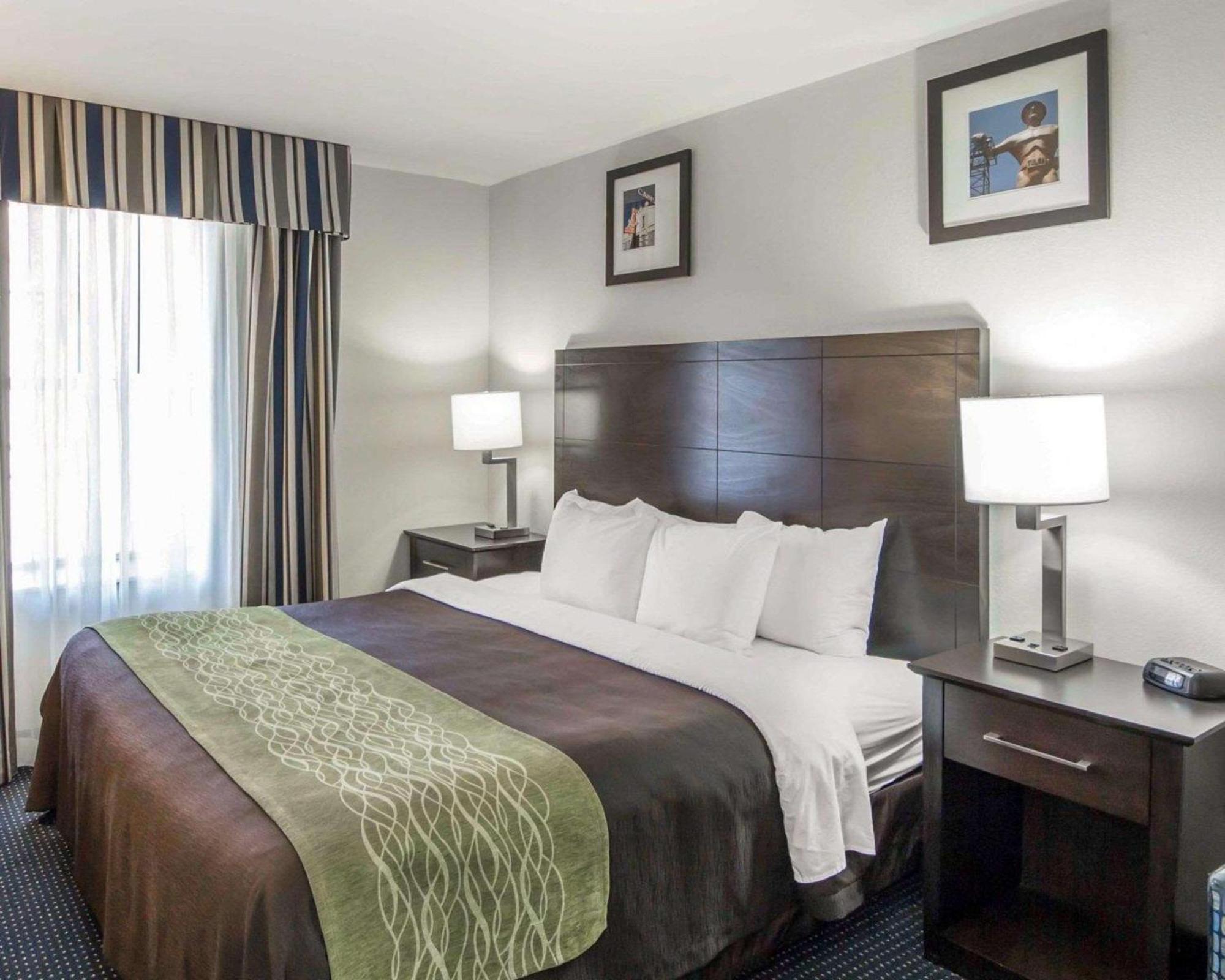 Inn Quality Tulsa-downtown West