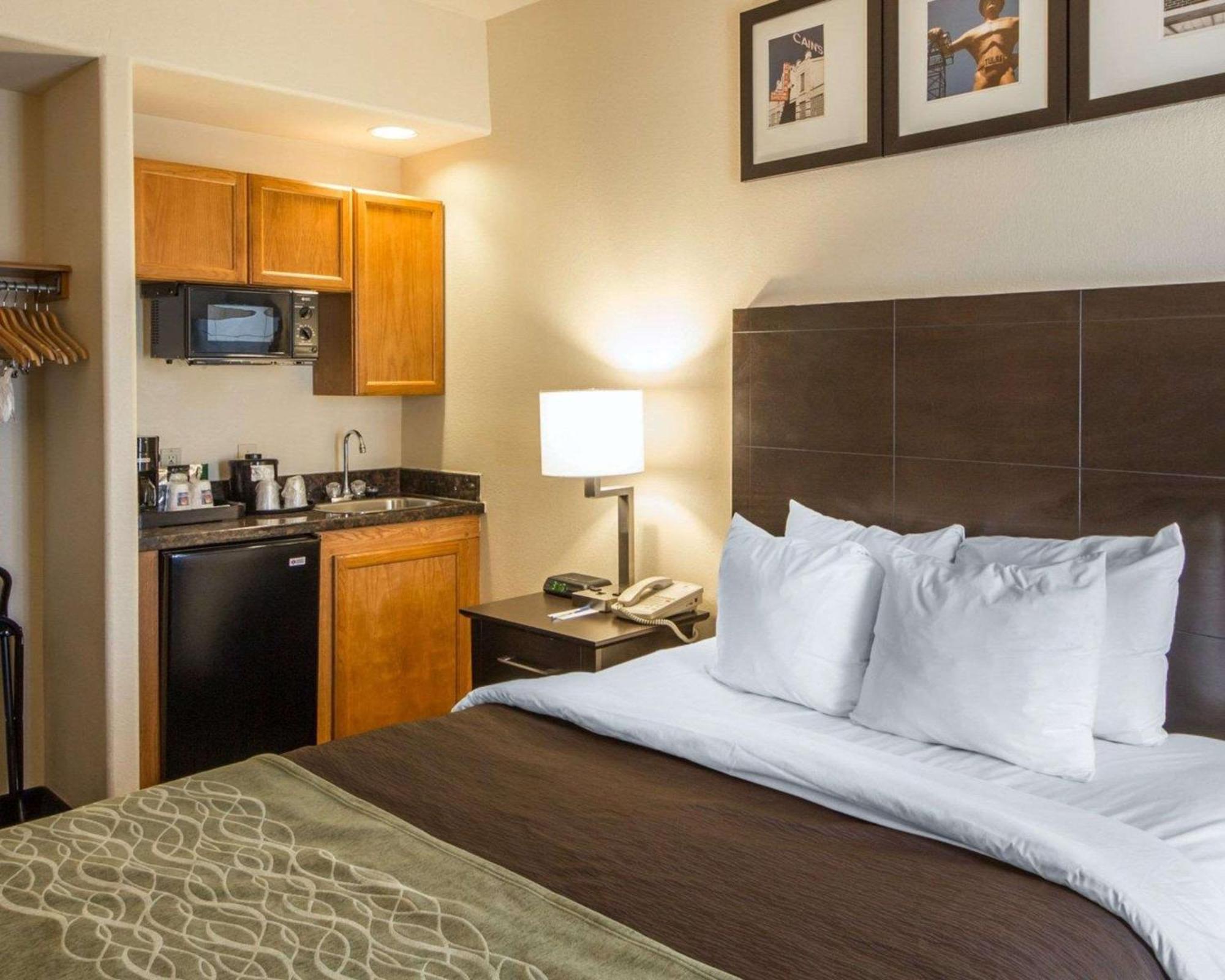 Quality Tulsa-downtown West Inn Tulsa
