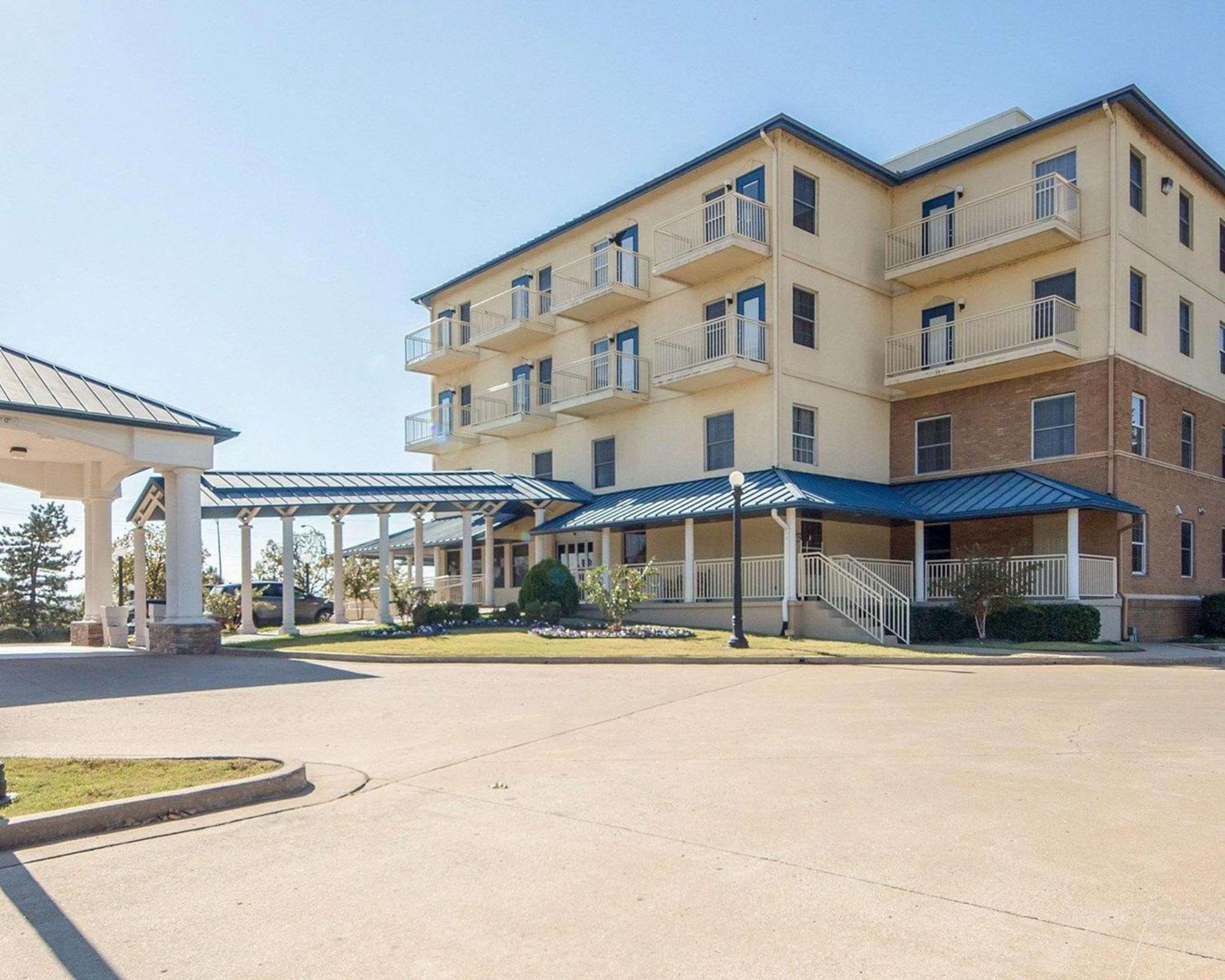 Quality Tulsa-downtown West 3* Tulsa