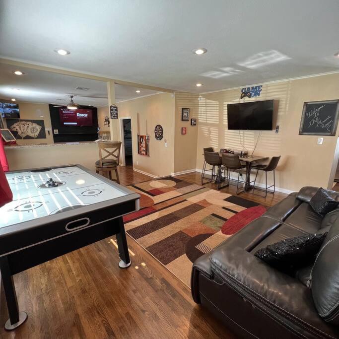 Holiday home The Ultimate Game Night - Reconnect Play *