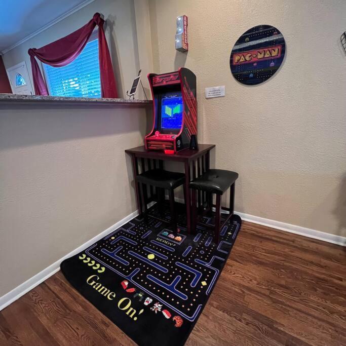 The Ultimate Game Night - Reconnect Play * Tulsa