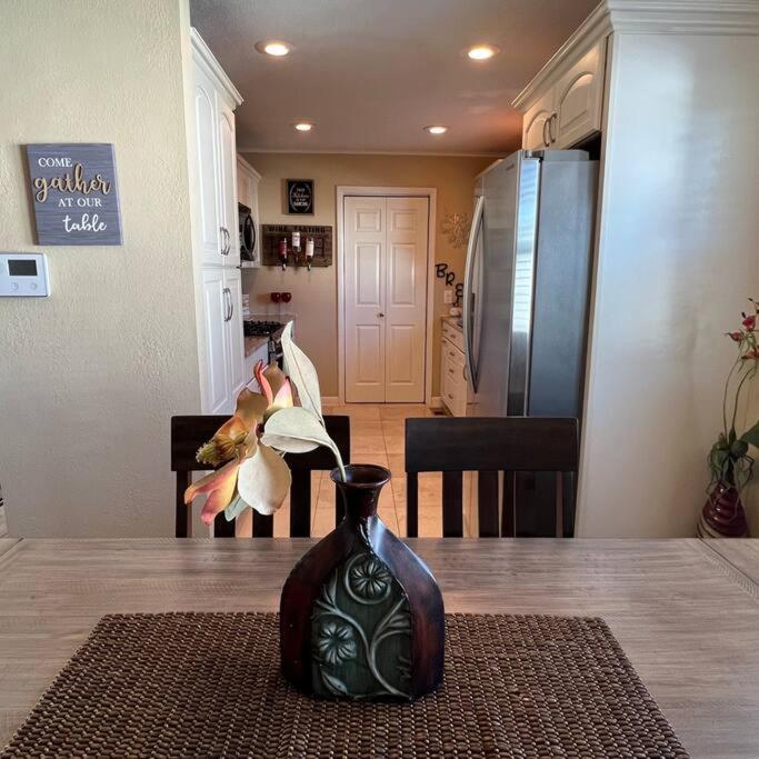 Holiday home The Ultimate Game Night - Reconnect Play *