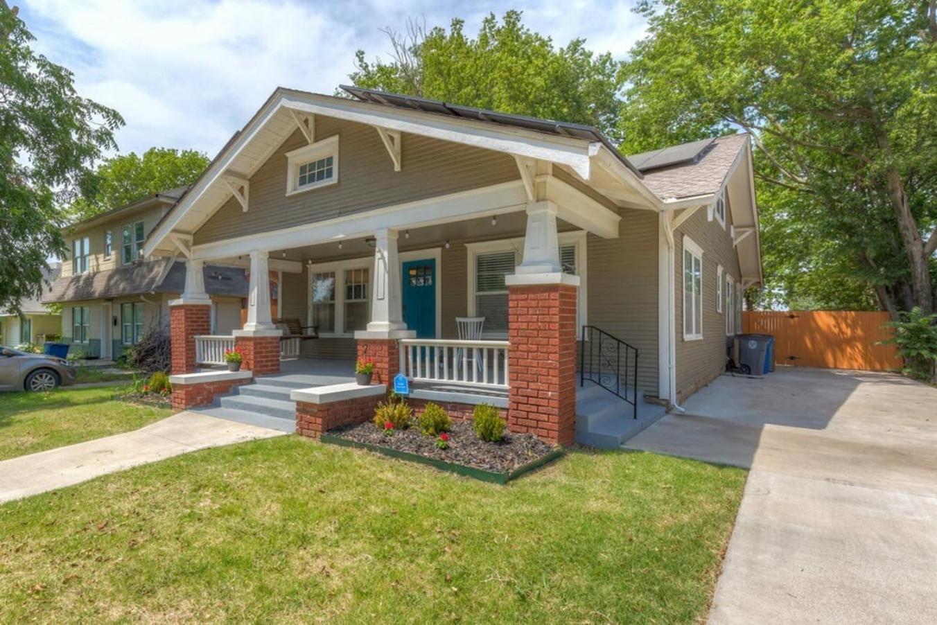 Midtown Masterpiece Whot Tub, Pets By Hvnlyhomes Holiday home