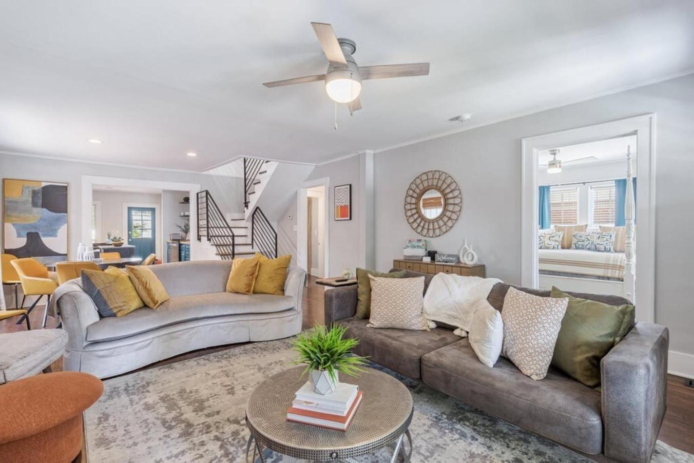 Holiday home Midtown Masterpiece Whot Tub, Pets By Hvnlyhomes *