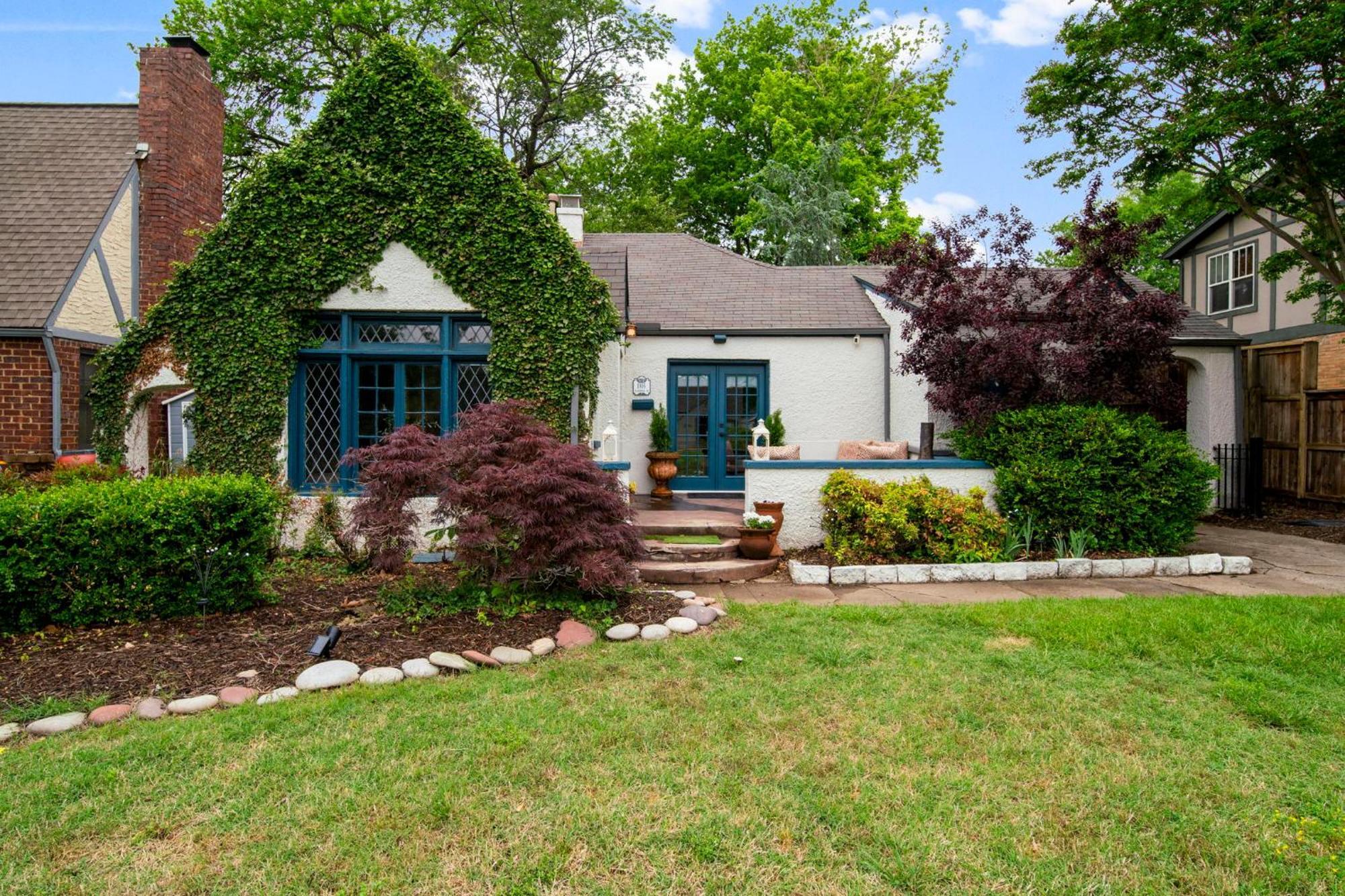 Holiday home Ivy W Hot Tub By Hvnlyhomes