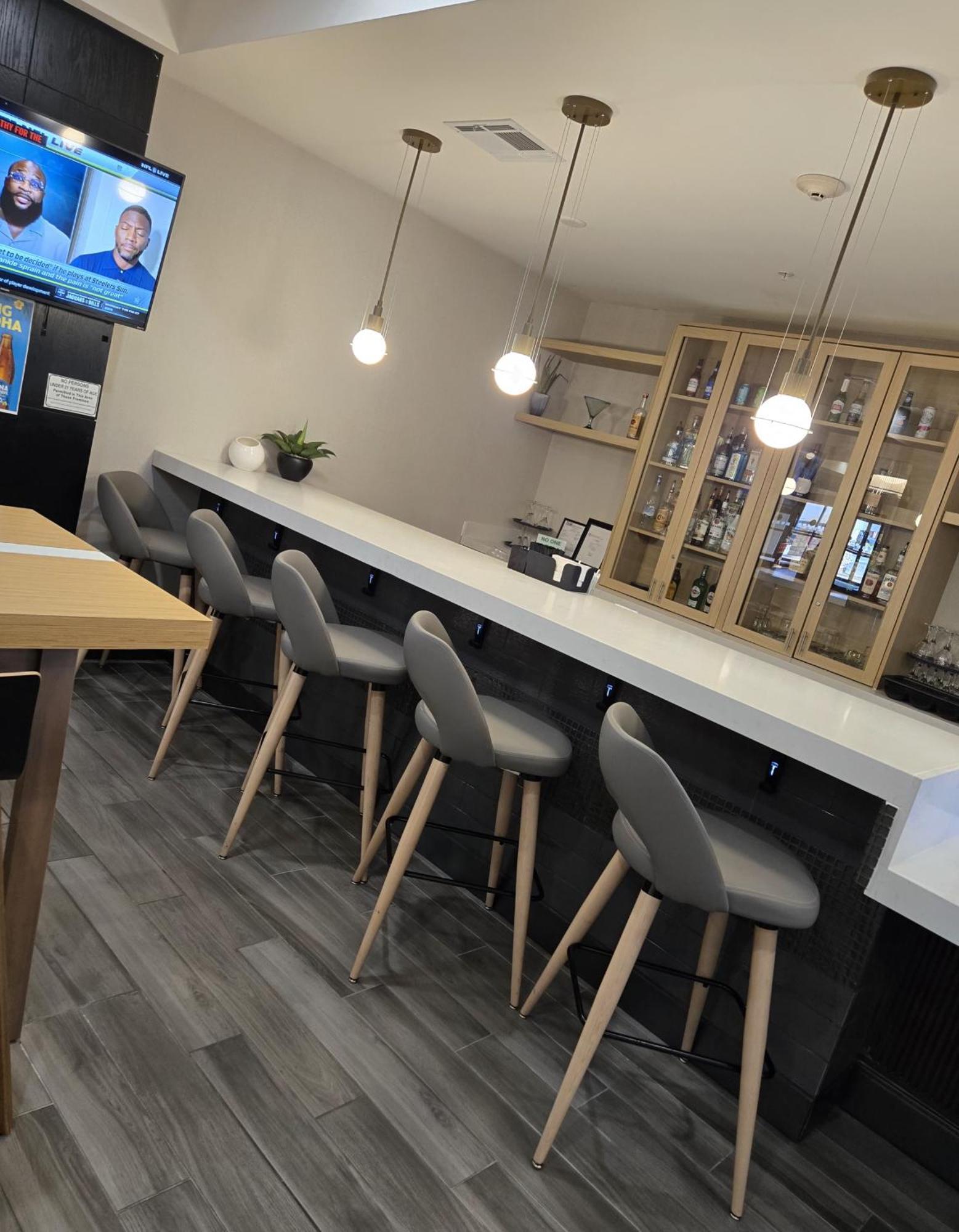 & South By Ihg 3* Tulsa