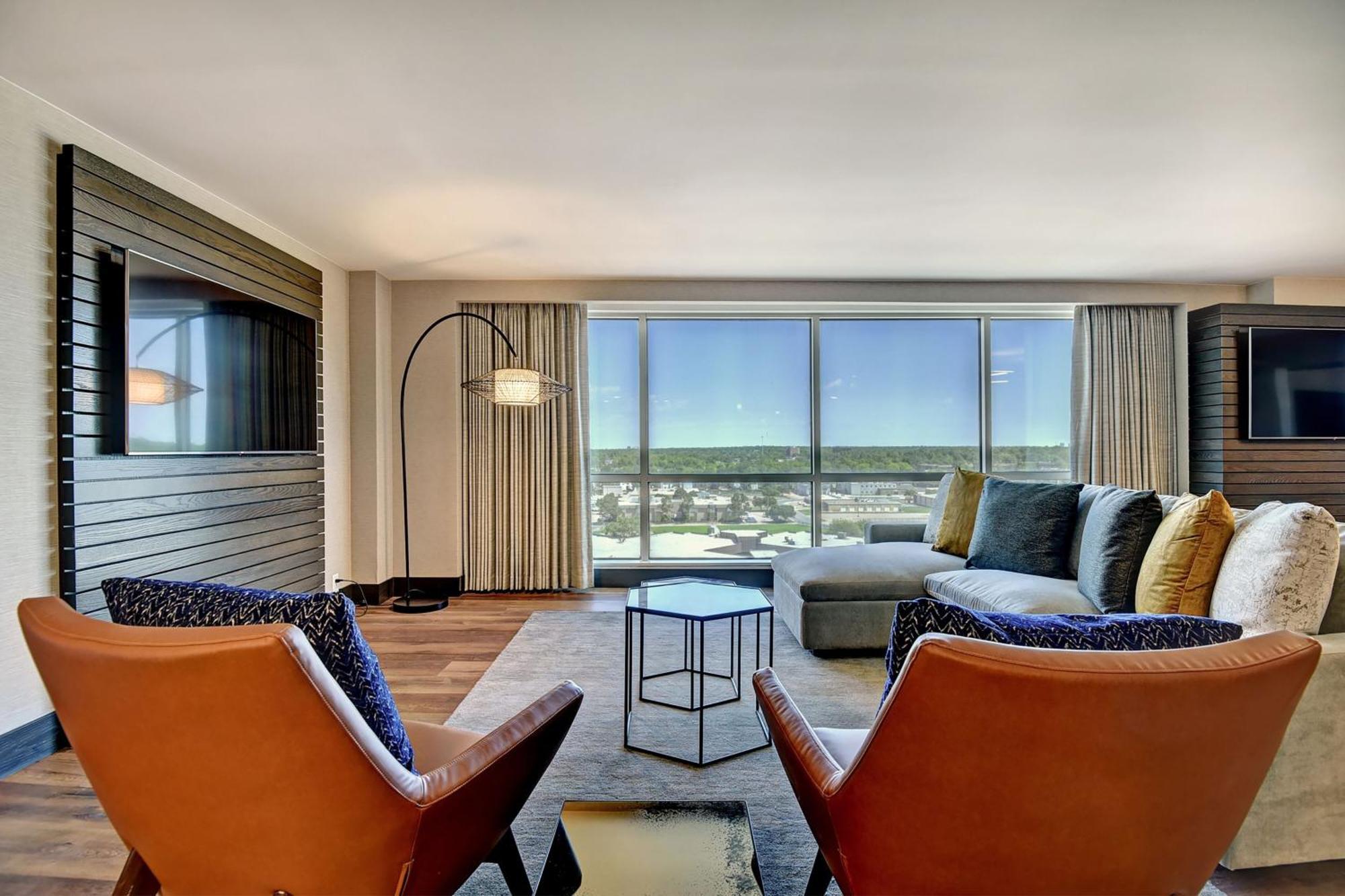 Marriott Southern Hills Hotel 3*