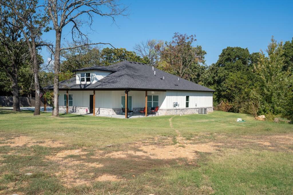 Newly Built Modern Getaway On Private Acreage!