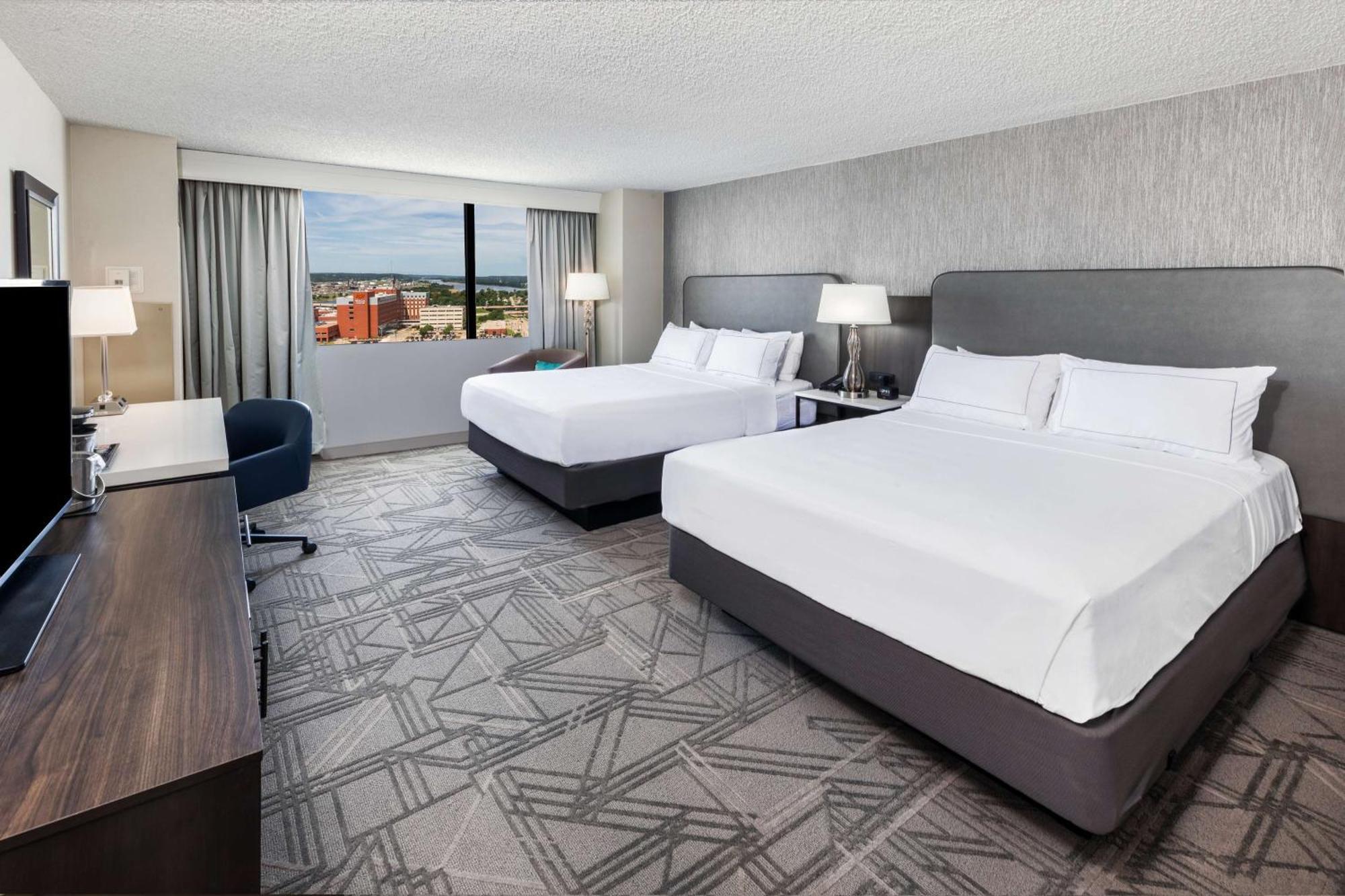 Doubletree By Hilton Downtown