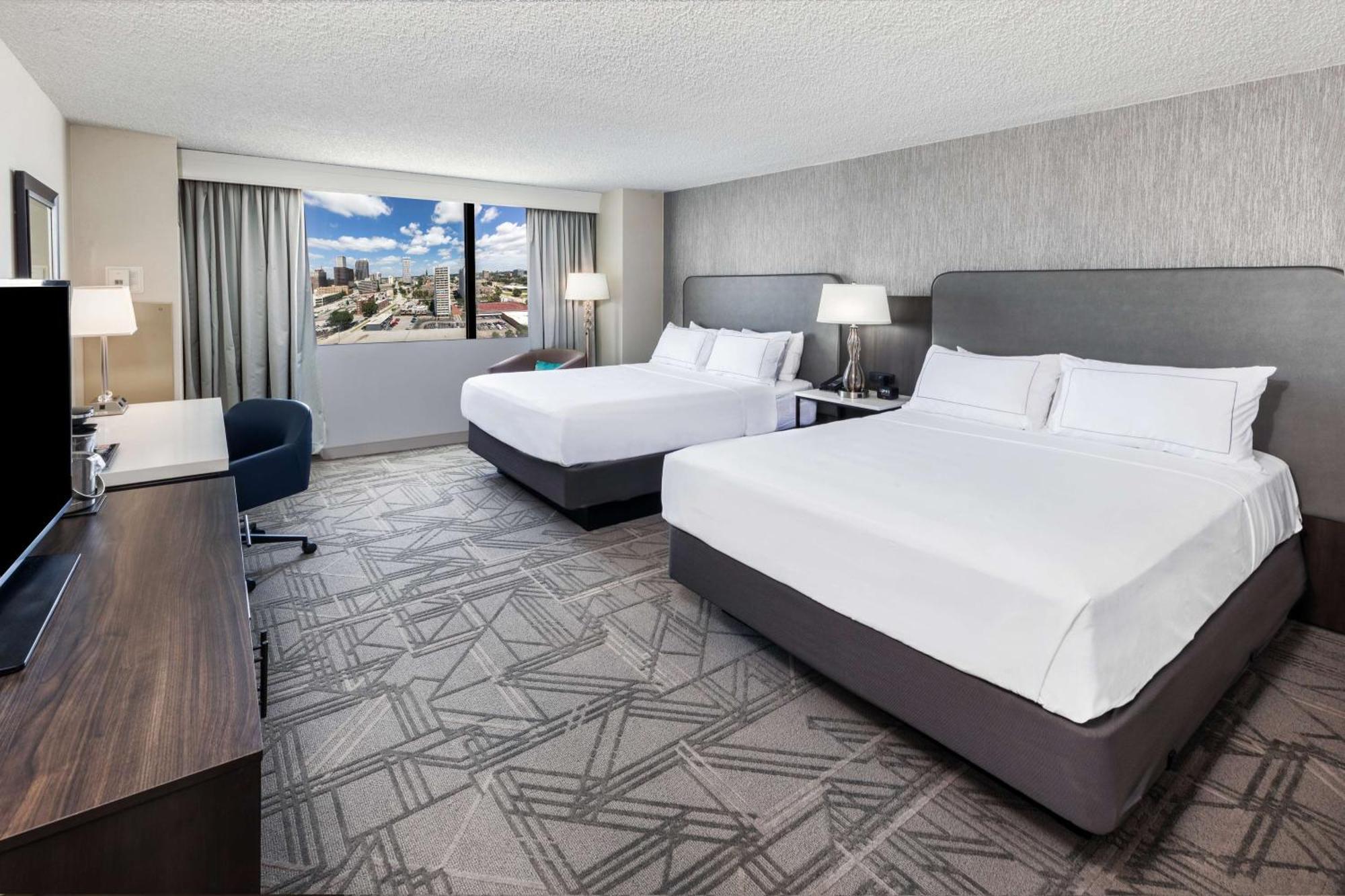 Hotel Doubletree By Hilton Downtown Tulsa