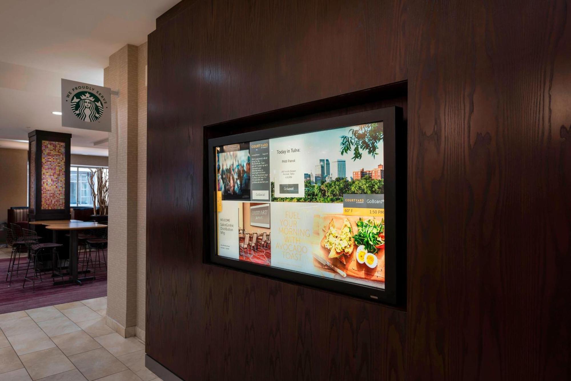 Hotel Courtyard By Marriott Downtown 4*