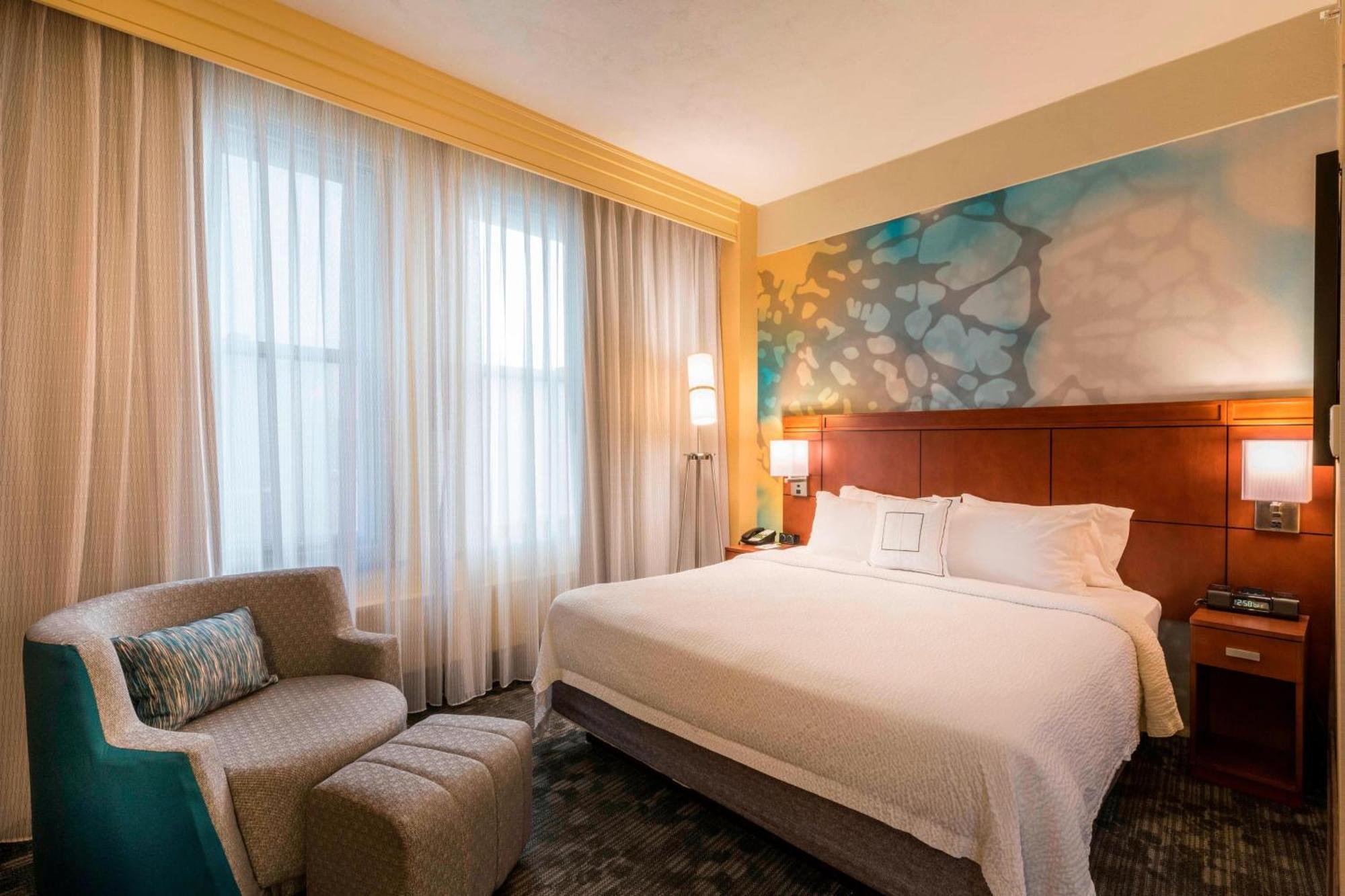 Hotel Courtyard By Marriott Downtown