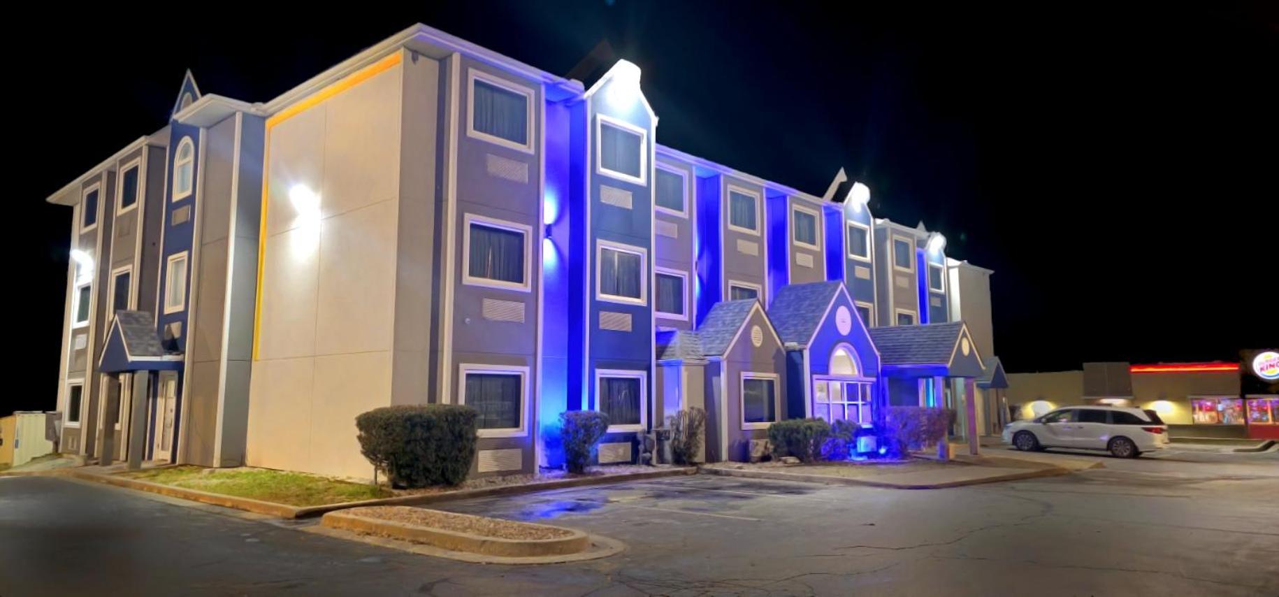 Microtel & By Wyndham - Catoosa Route 66 3* Tulsa