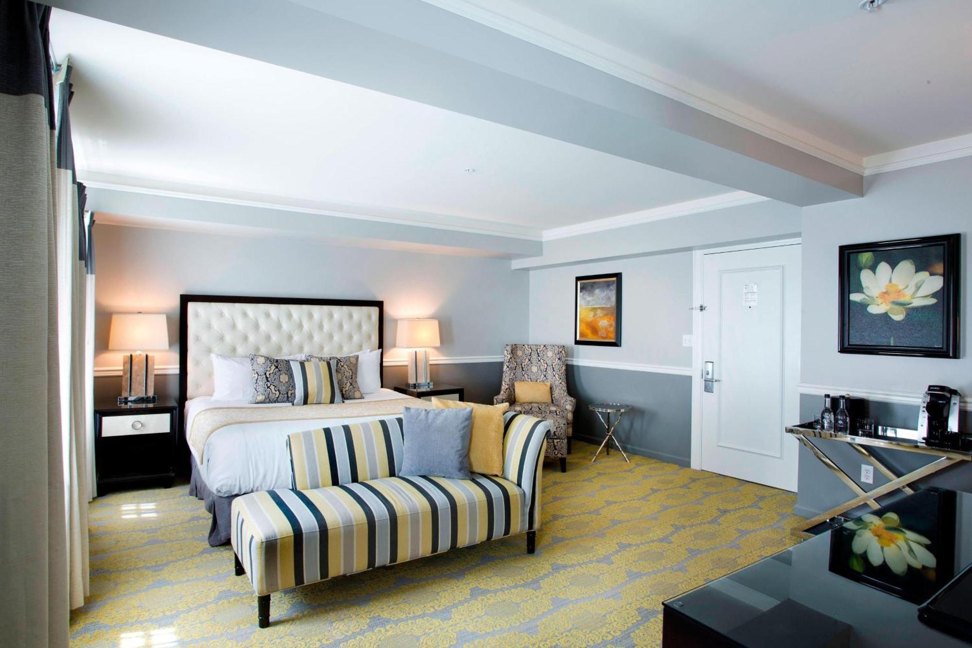 Hotel Ambassador Tulsa, Autograph Collection