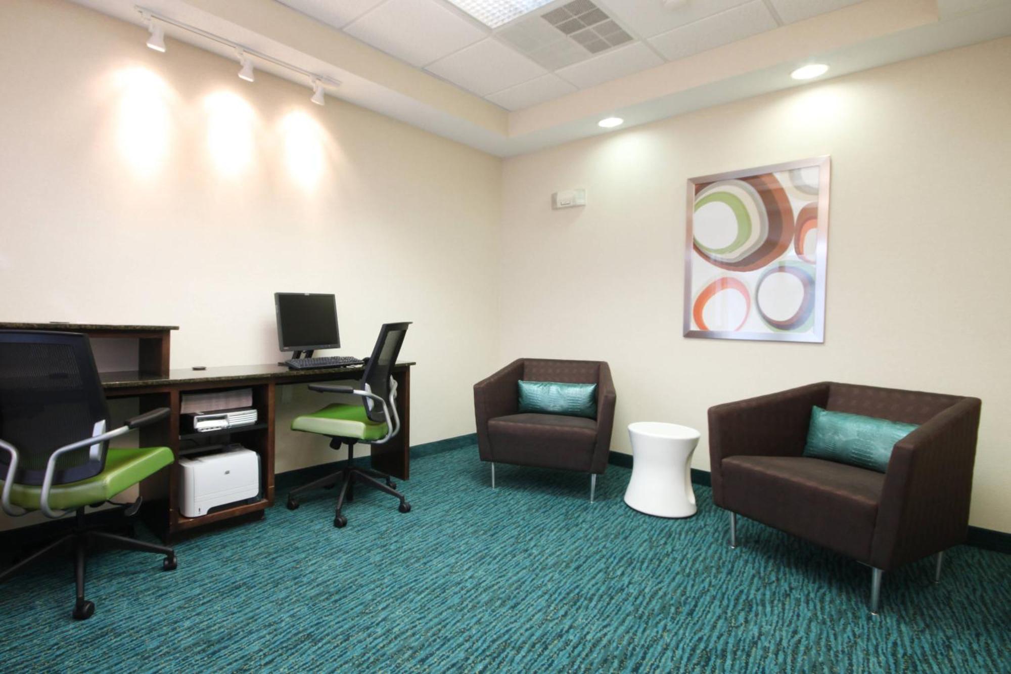 Springhill By Marriott 3*