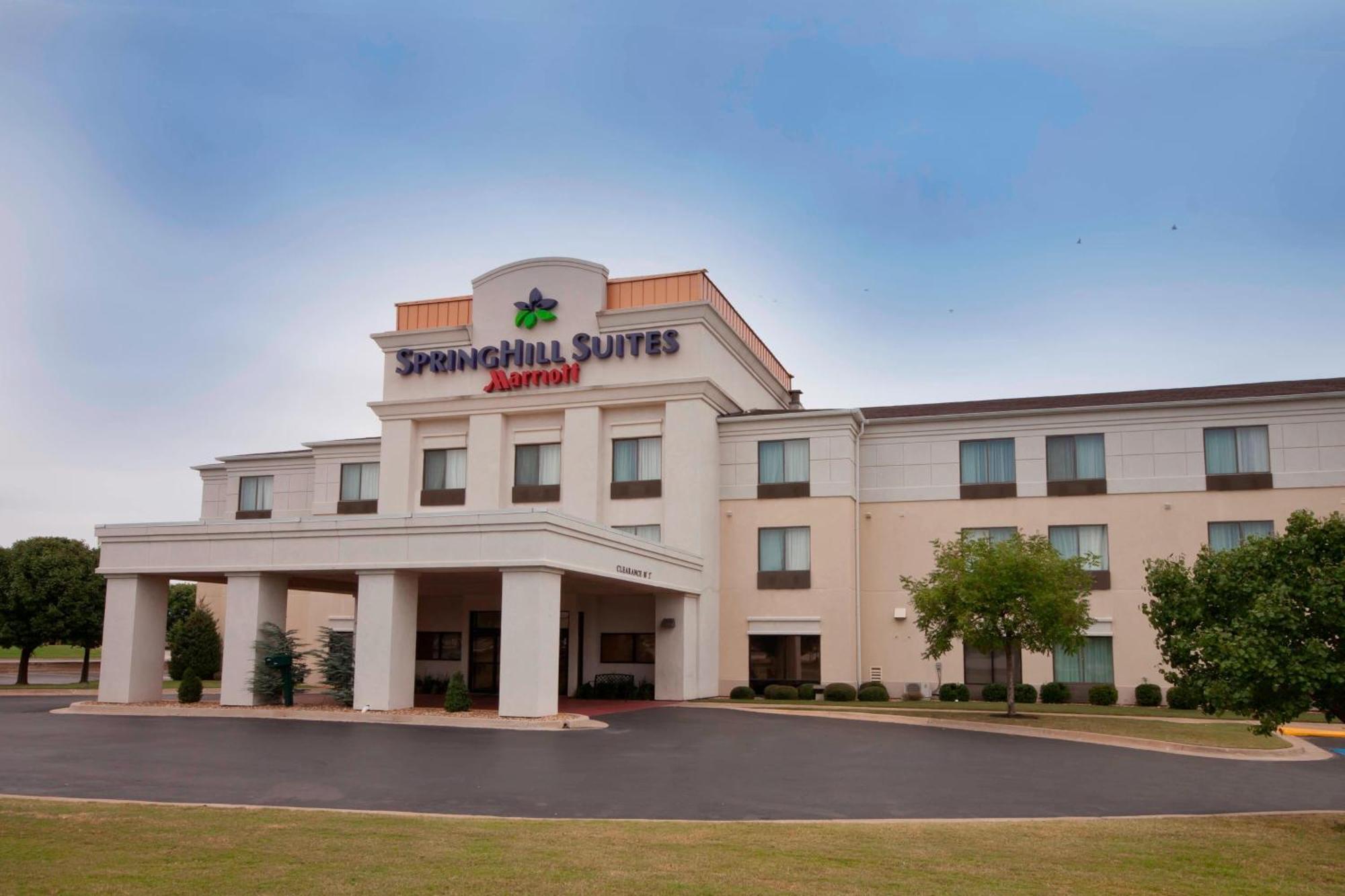 Springhill By Marriott 3*