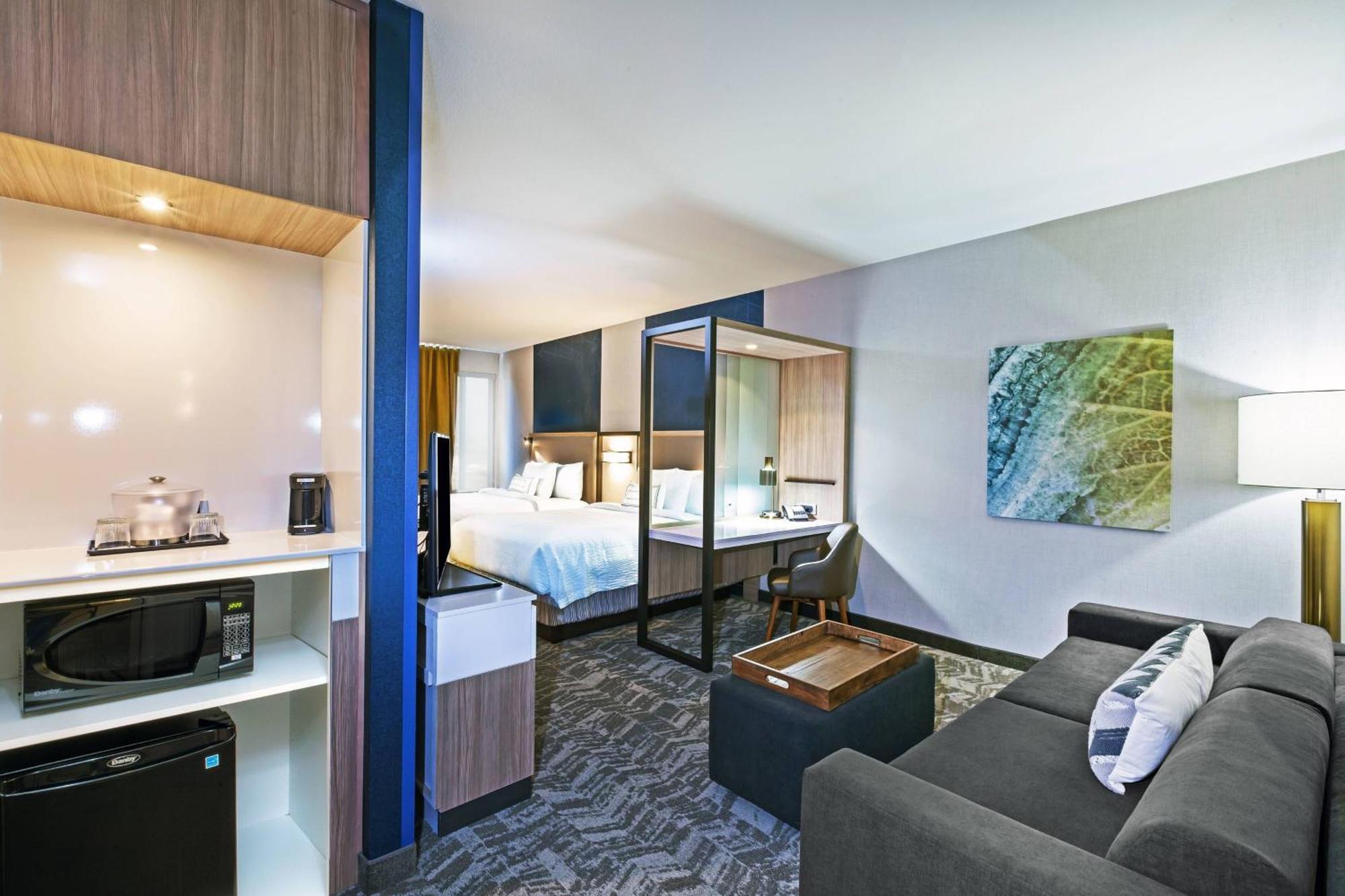 Hotel Springhill By Marriott At Hills