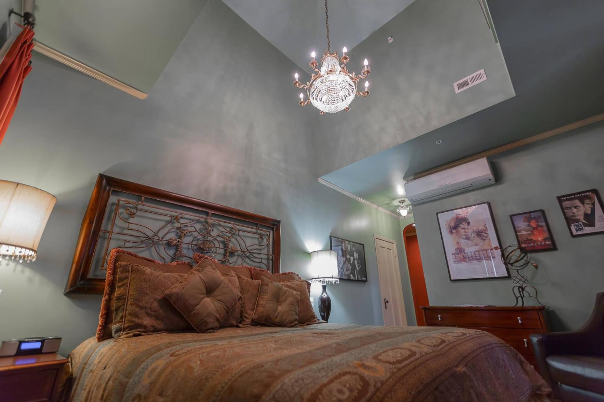 The Campbell Hotel