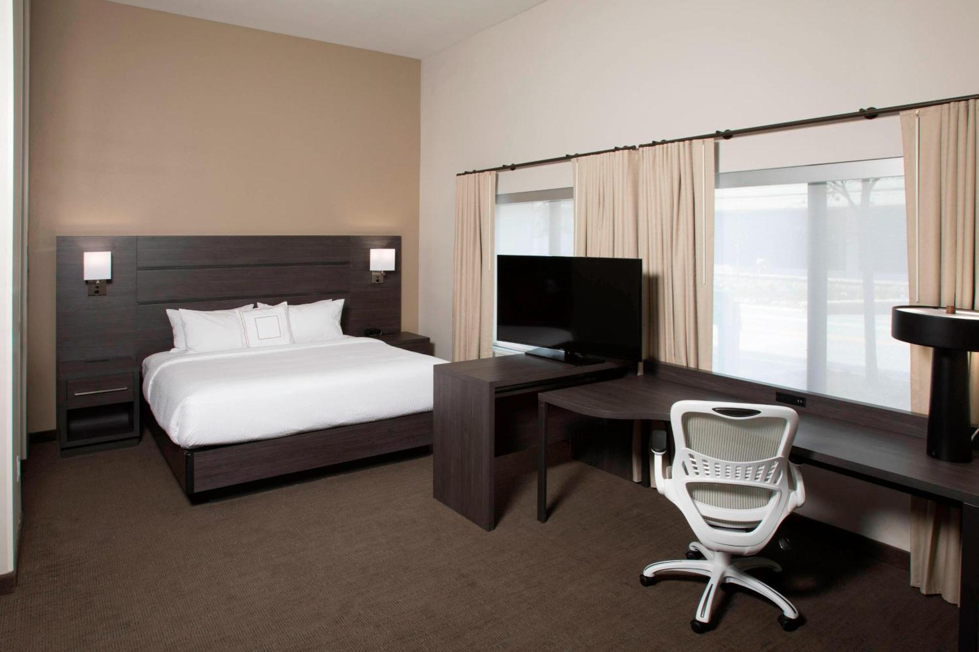 By Marriott Downtown