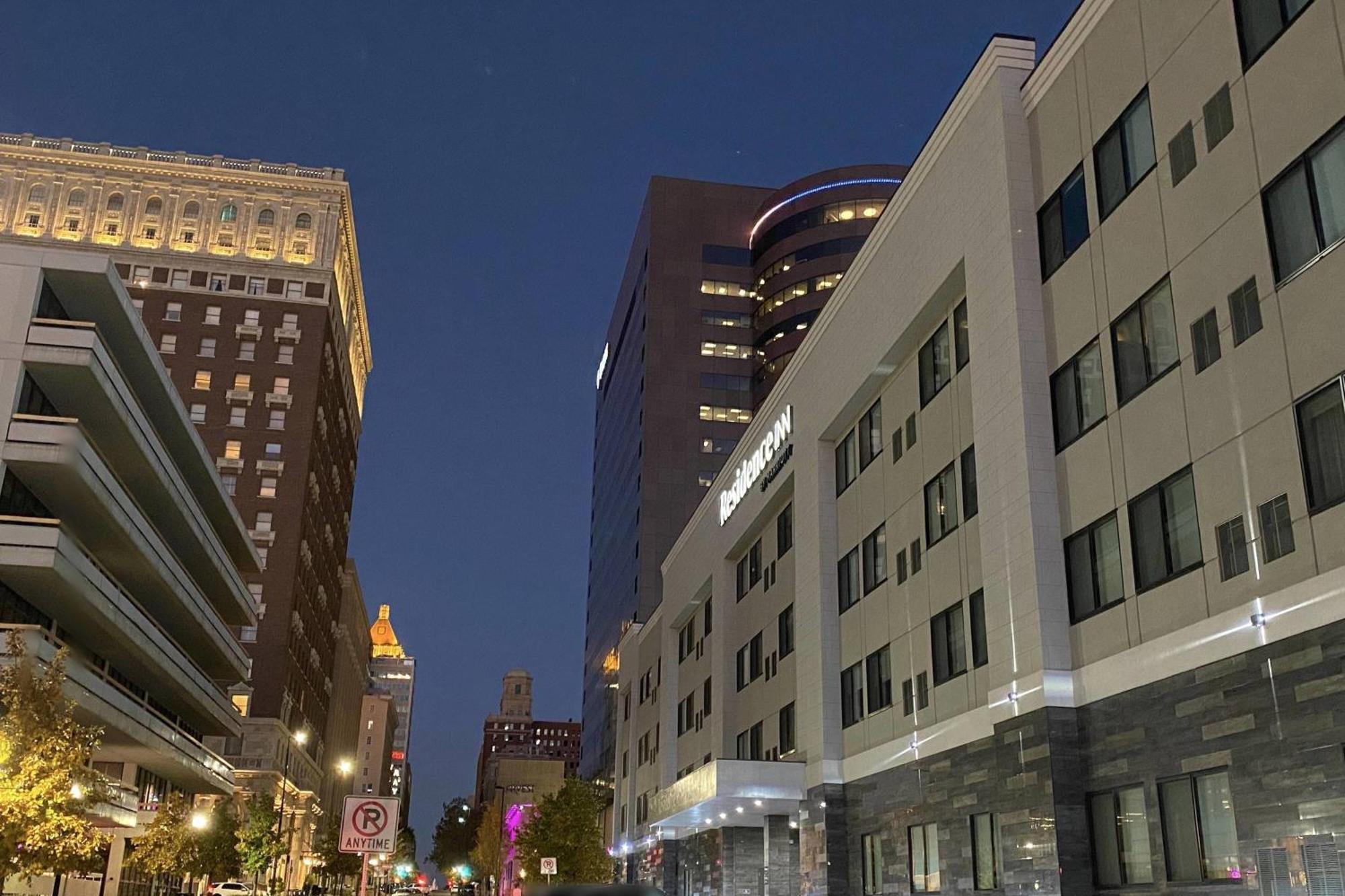 Hotel By Marriott Downtown