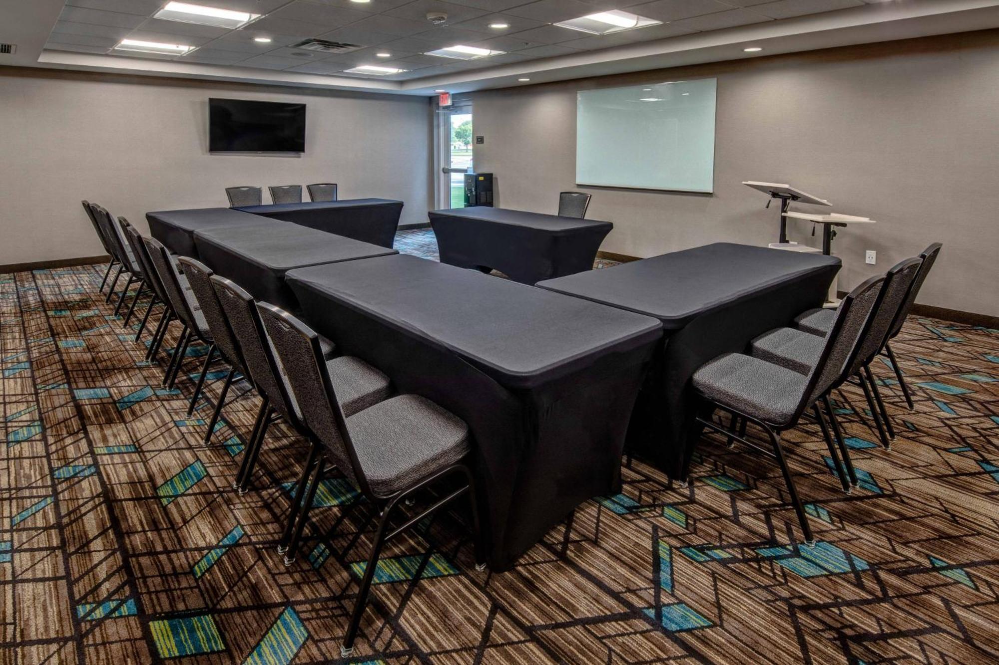 By Marriott Midtown Hotel Tulsa