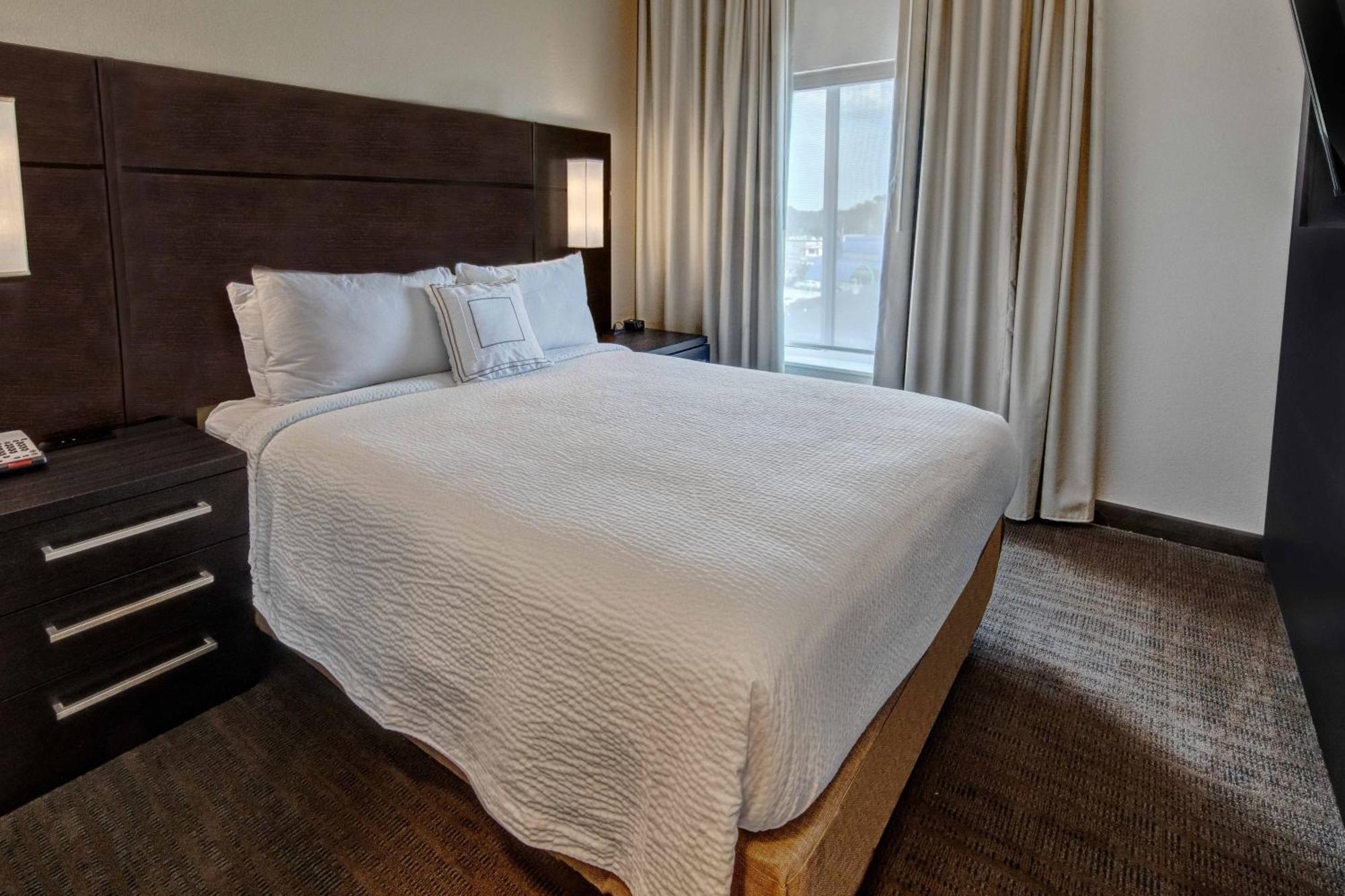 By Marriott Midtown Tulsa