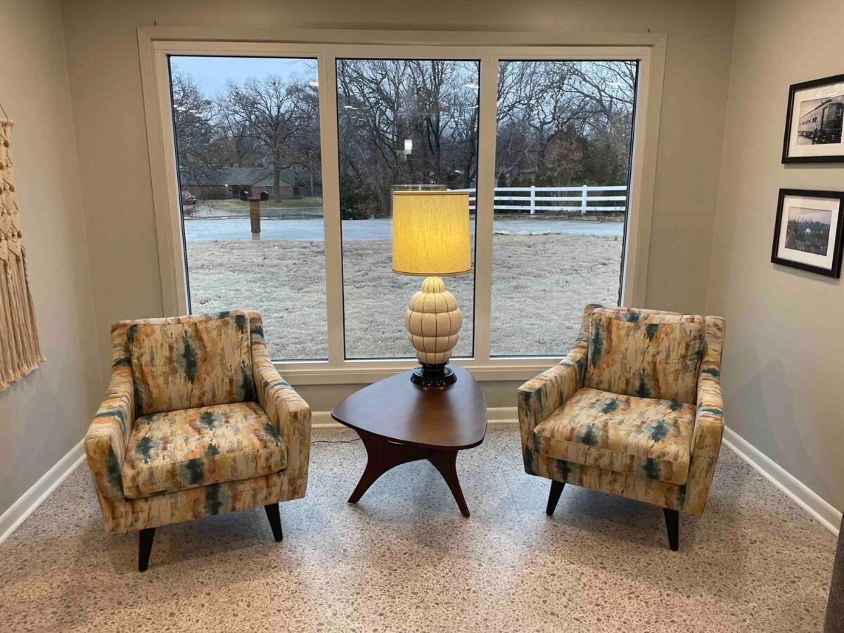 1959 Neighborhood Woods Holiday home Tulsa