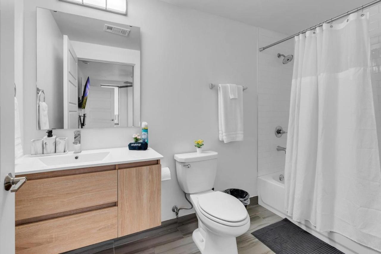 Cozy 1Br Near Bok Center, Cox Convention Center *
