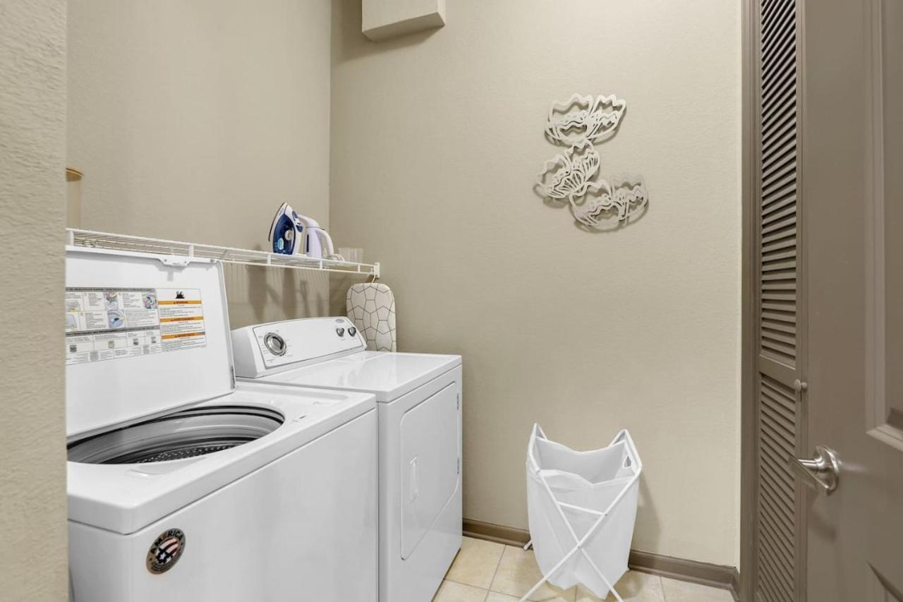 Apartment Cozy 2br Near Bok Center-gym, Pool, Pet Frndly