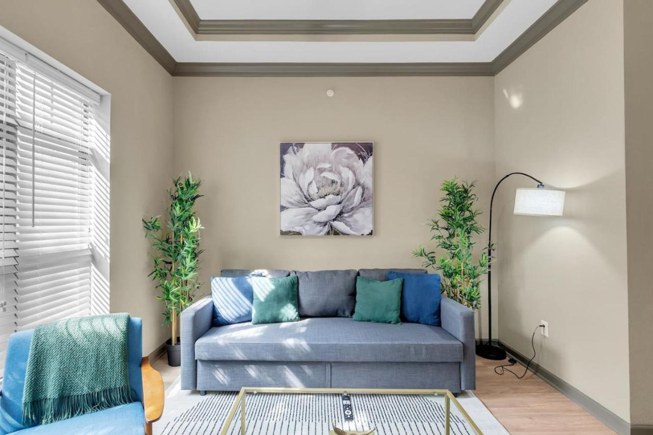 Apartment Cozy 2br Near Bok Center - Gym, Pool, Pet Friendly Tulsa