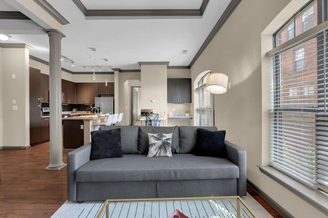 Cozy 2br Near Bok Center-gym, Pool, Pet Frndly Tulsa
