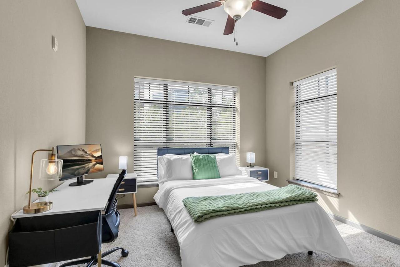 Cozy 2br Near Bok Center - Gym, Pool, Pet Friendly * Tulsa