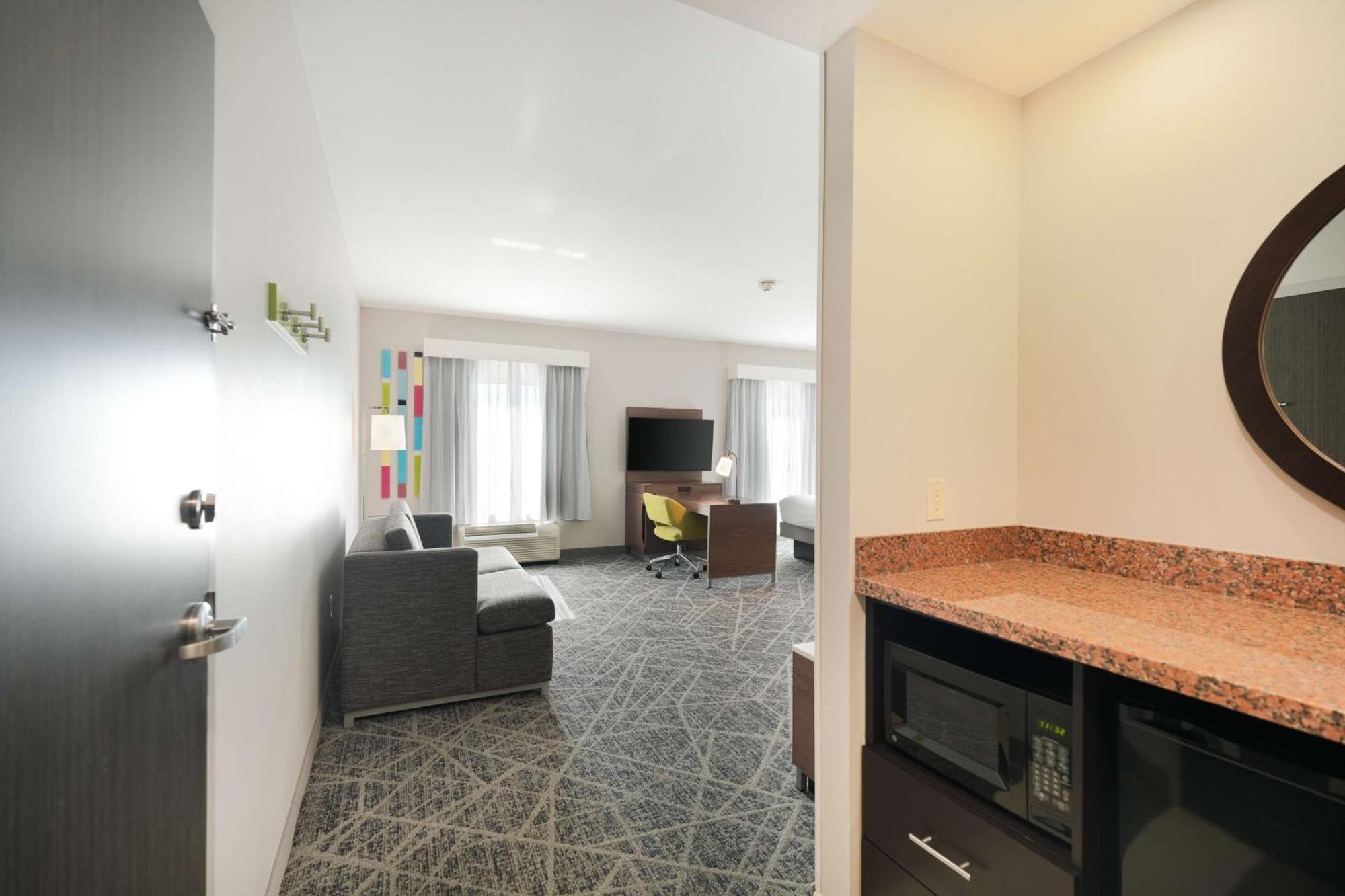 Hampton And Hotel 3*