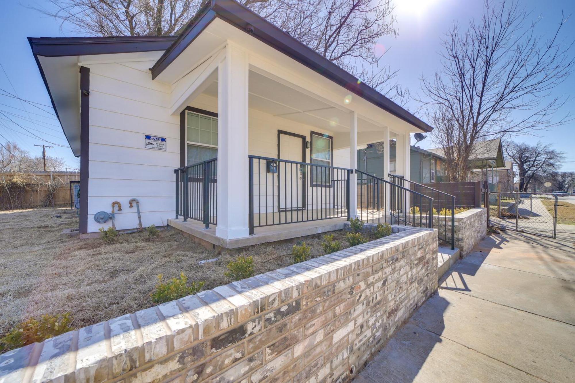 Convenient - 2 Mi To Downtown! Holiday home