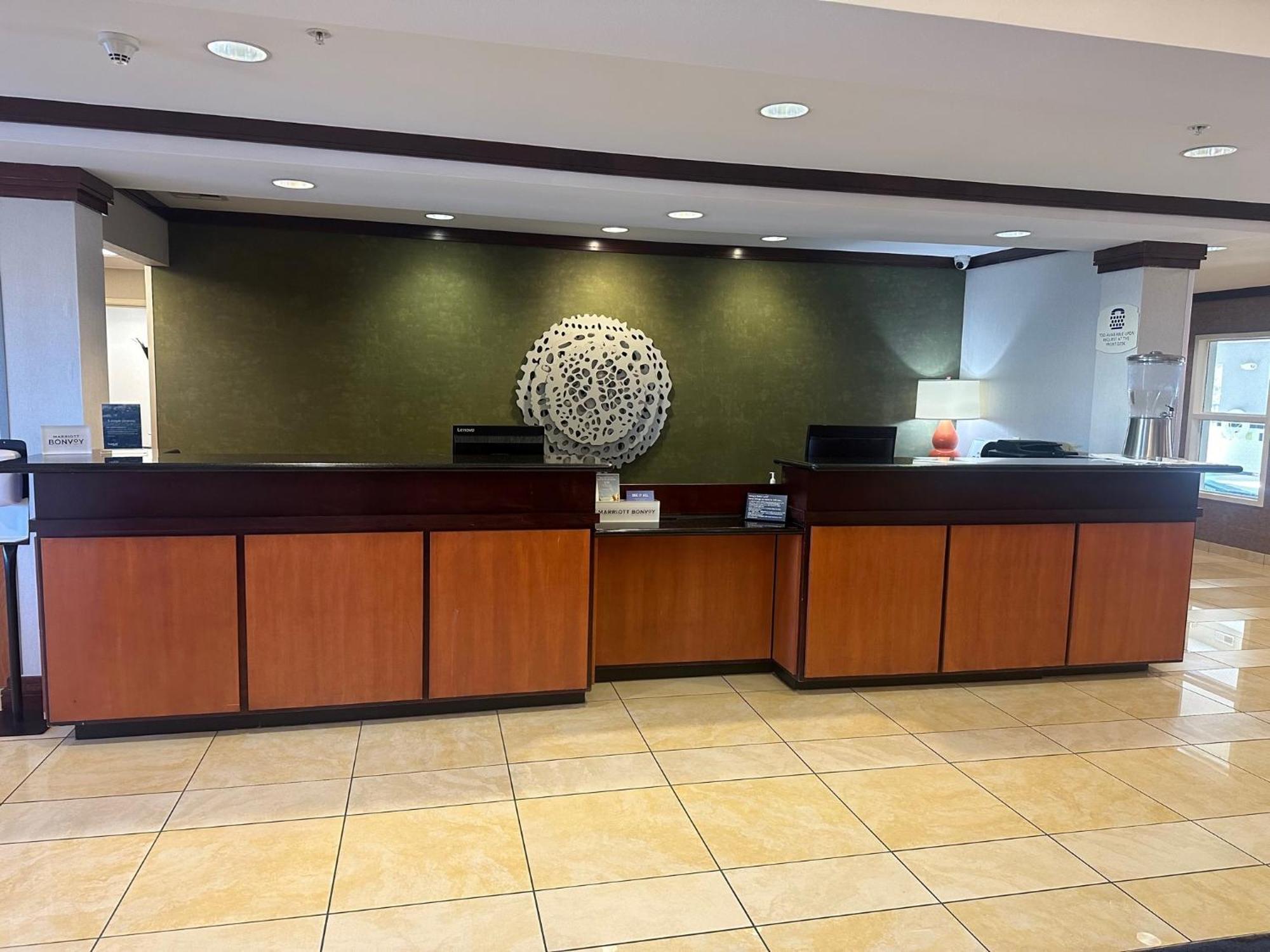 Hotel Fairfield & South Medical District