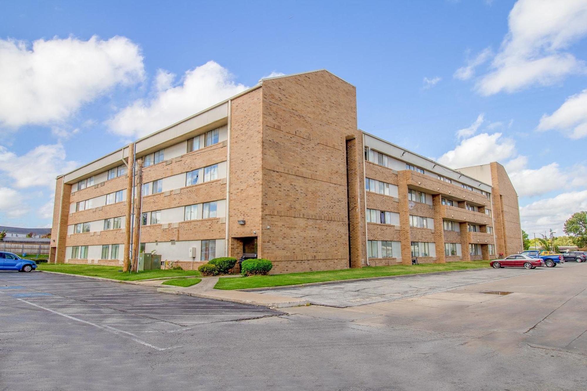 Square Central, I-44 By Oyo Tulsa