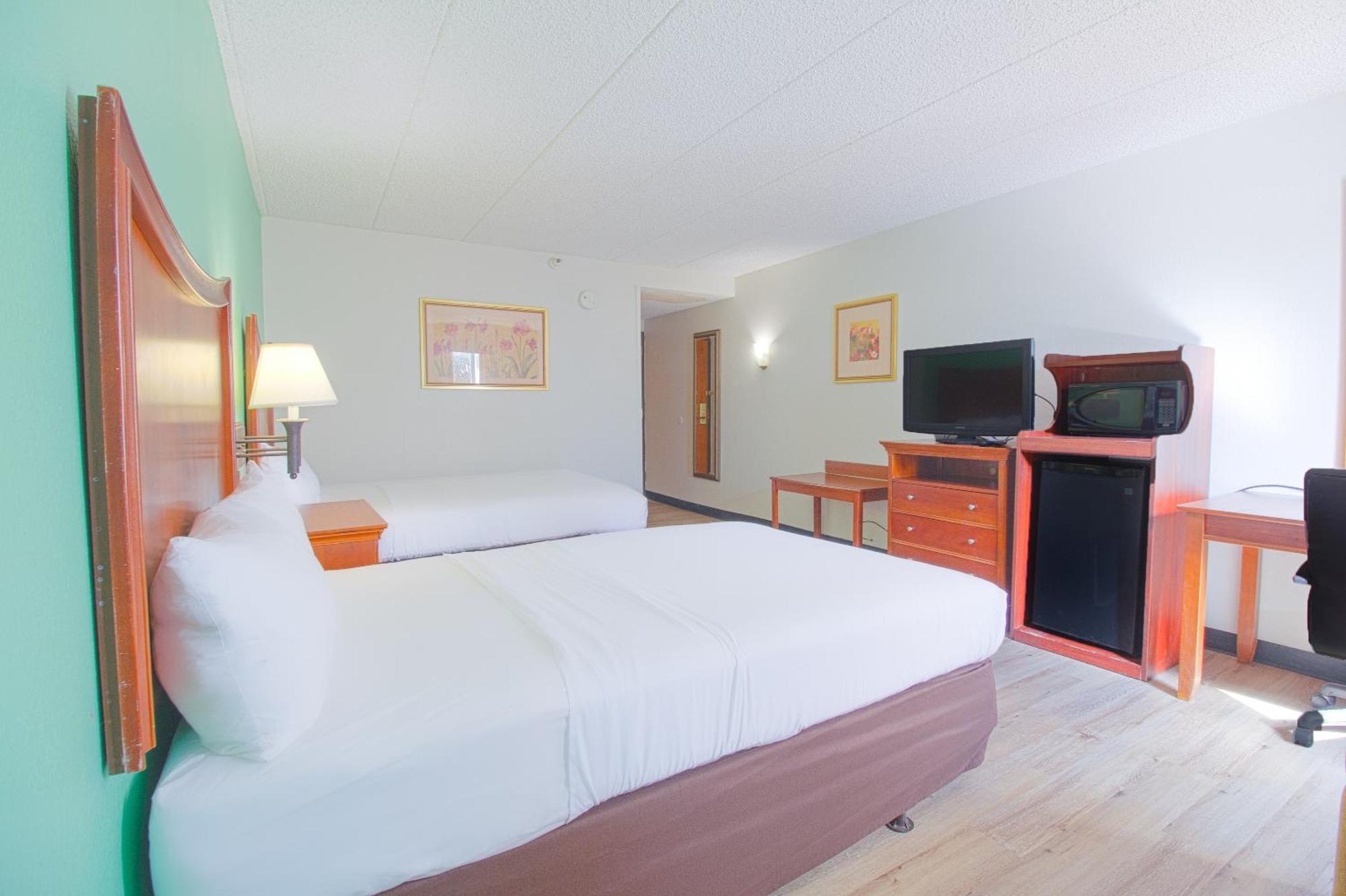Square Central, I-44 By Oyo Hotel 3*