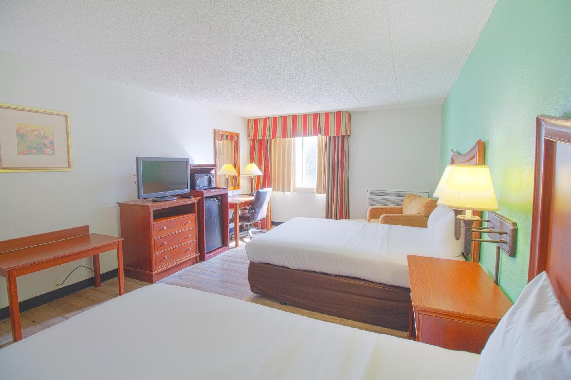 Square Central, I-44 By Oyo Hotel 3*