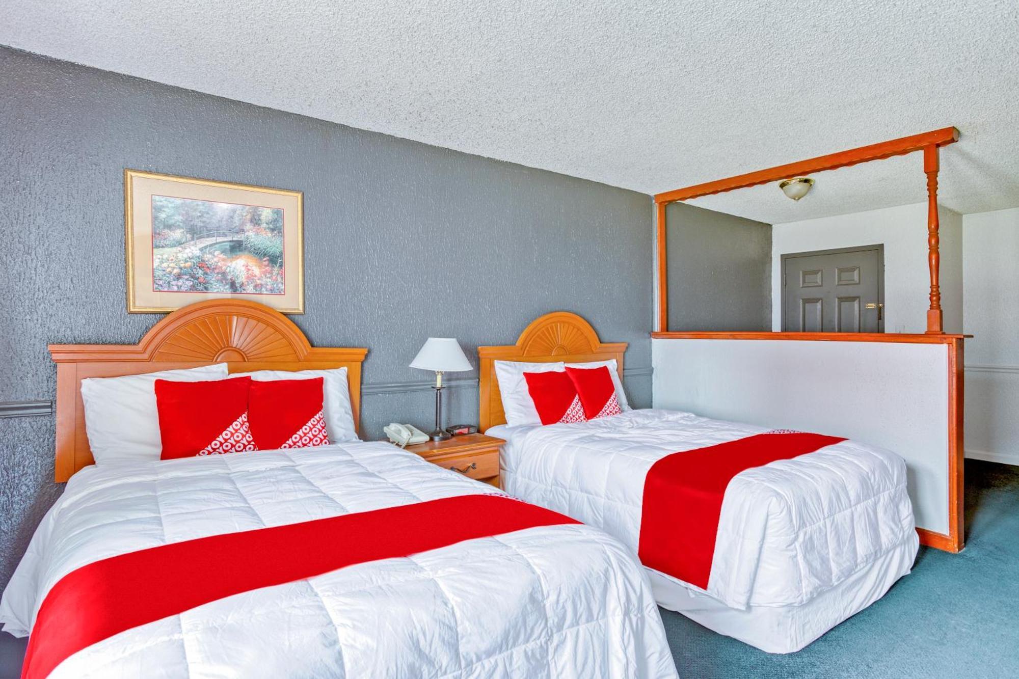 Oyo Townhouse Woodland Hills Hotel Tulsa