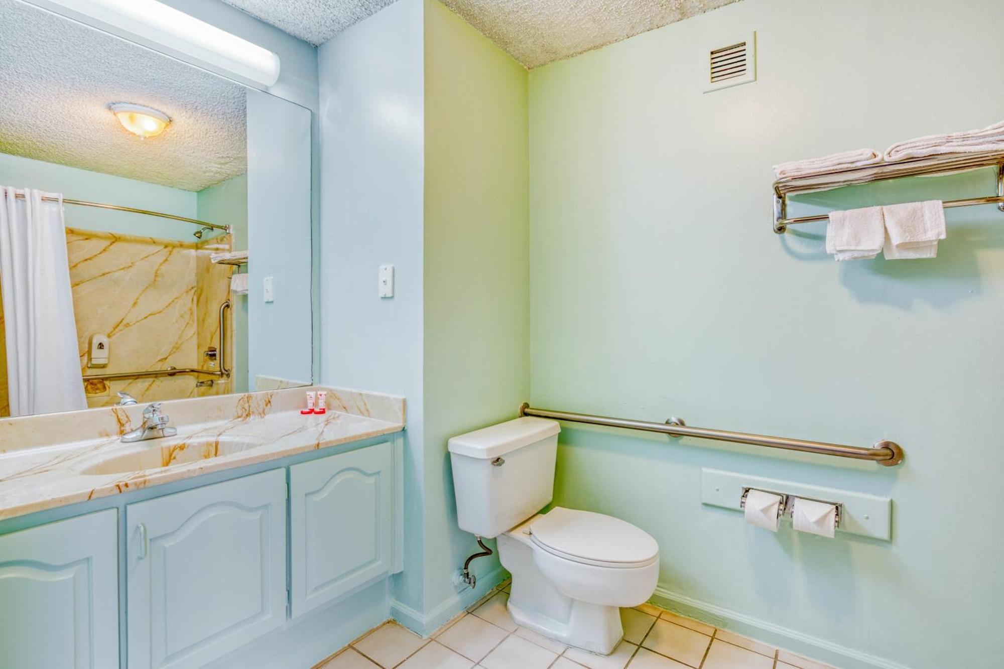 Oyo Townhouse Woodland Hills 2* Tulsa