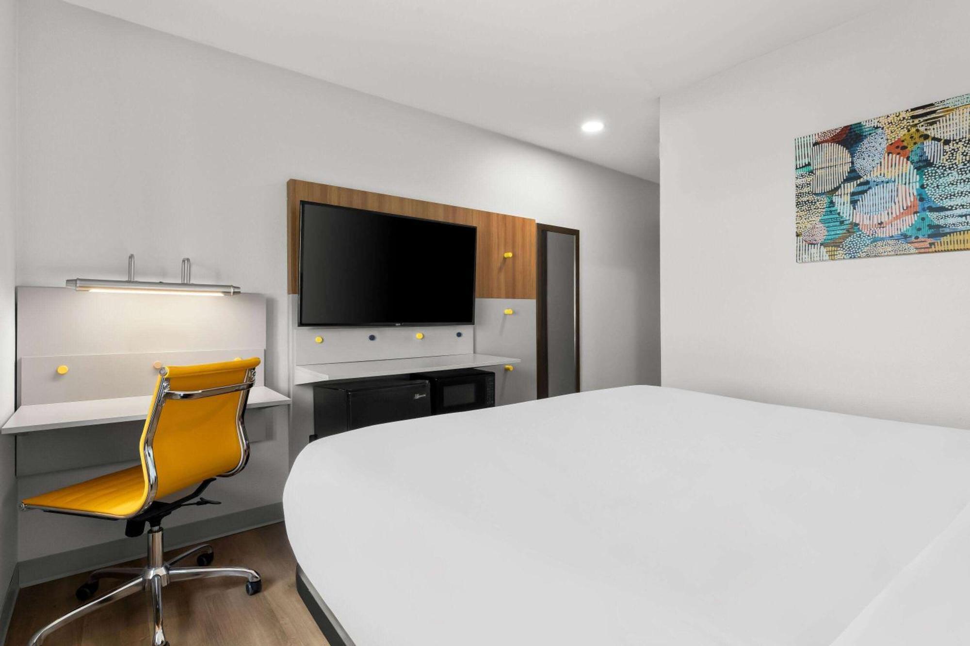 Motel Microtel & By Wyndham - Catoosa Route 66