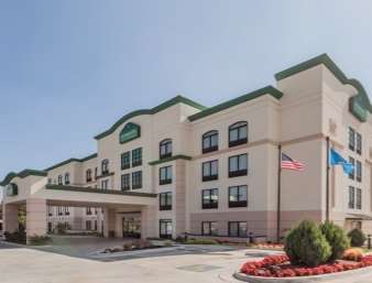 Hotel La Quinta & By Wyndham Midtown Tulsa