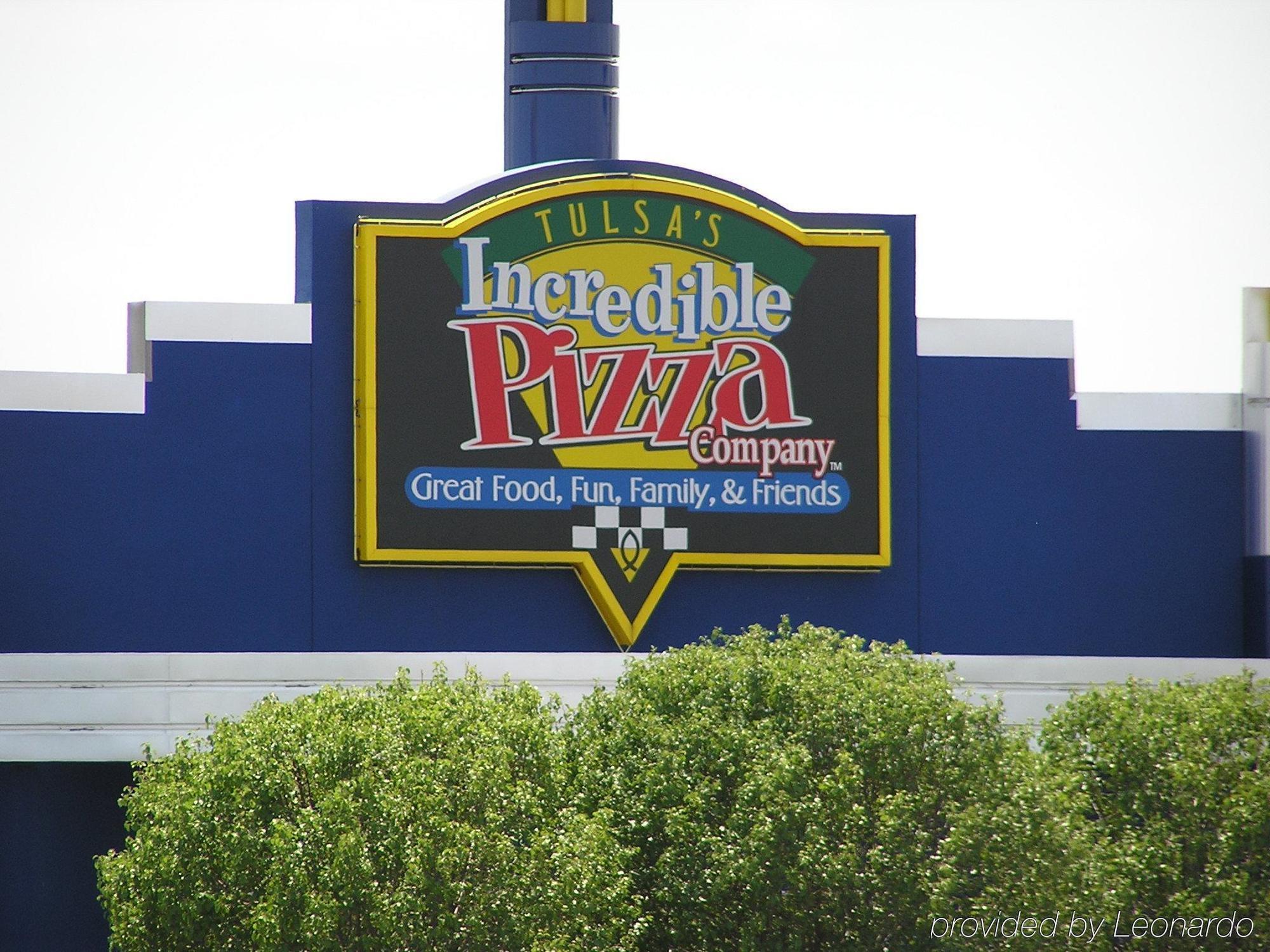 Pensão Comfort South - Woodland Hills