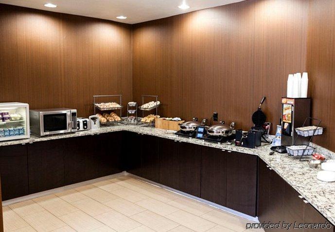 Fairfield & By Marriott 3*