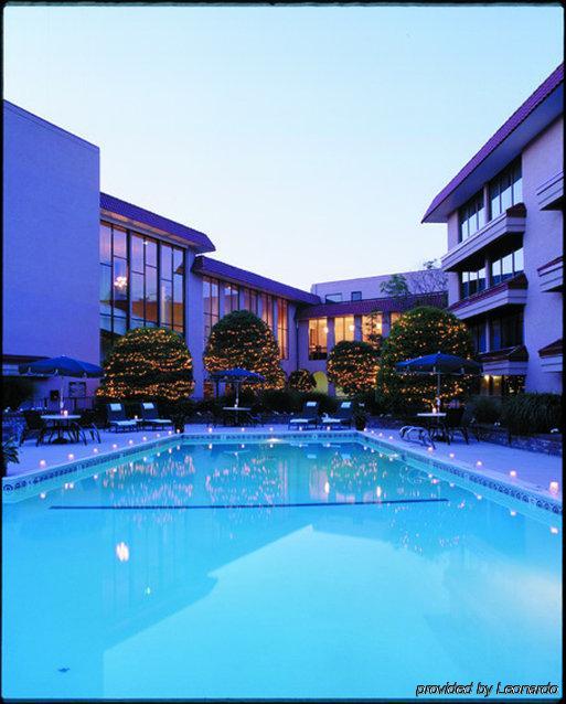 Oyo I-44 Midtown Hotel 2*