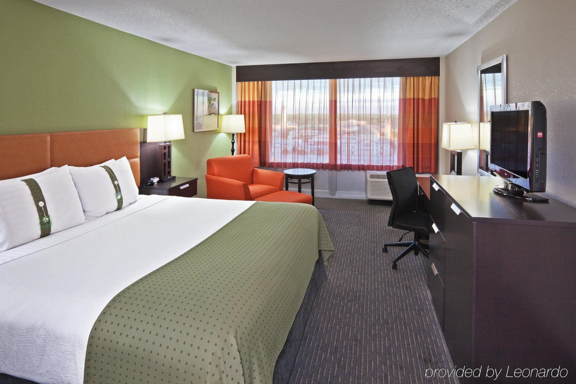 17 West Hotel, Ascend Collection Hotel 3*