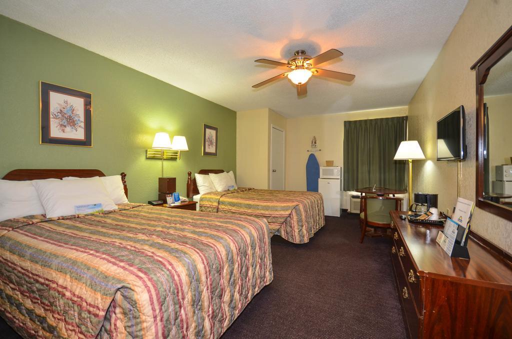 Days By Wyndham Southern Hills/oru Tulsa