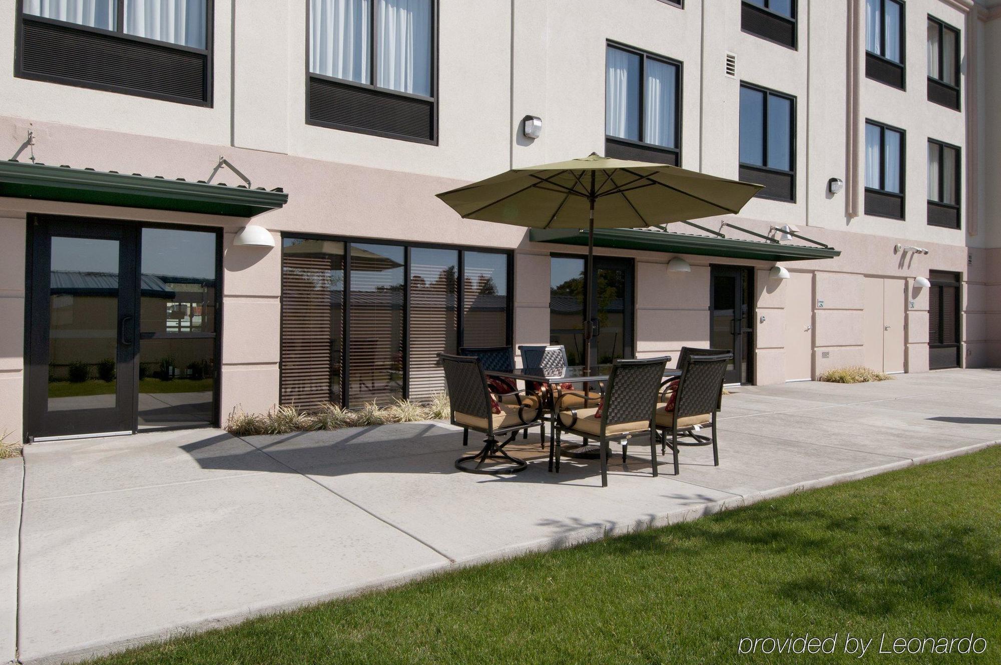 La Quinta & By Wyndham Midtown Hotel Tulsa